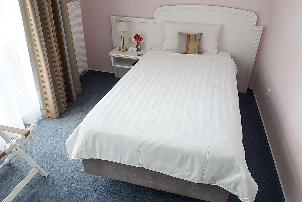 Arthotel Ana Fleur Падерборн Номер фото