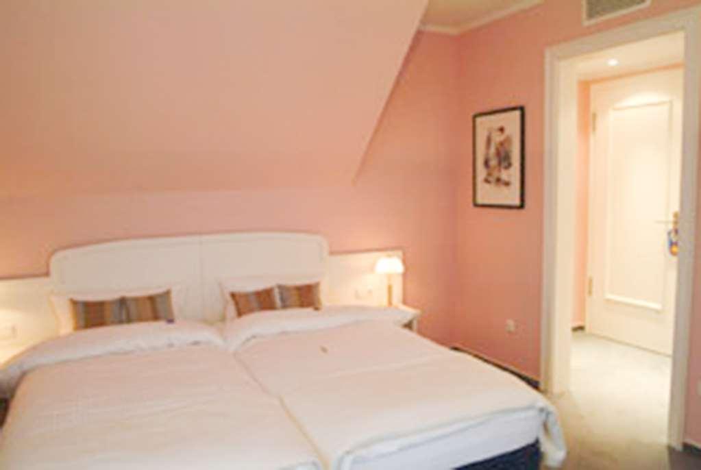 Arthotel Ana Fleur Падерборн Номер фото